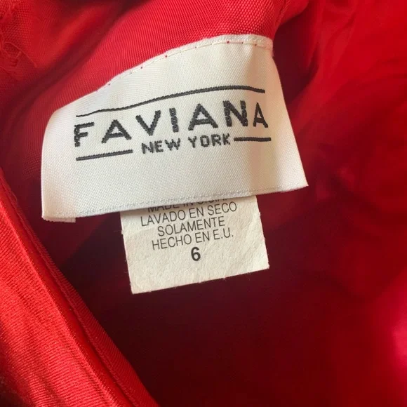 Faviana Vibrant Red Dress - Picture 5 of 5